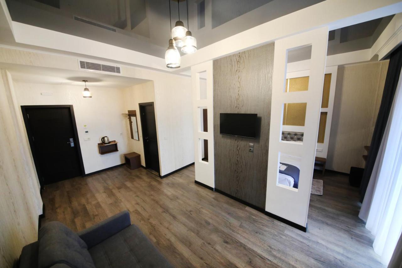 Hotel Panoramic Kutaisi Ngoại thất bức ảnh