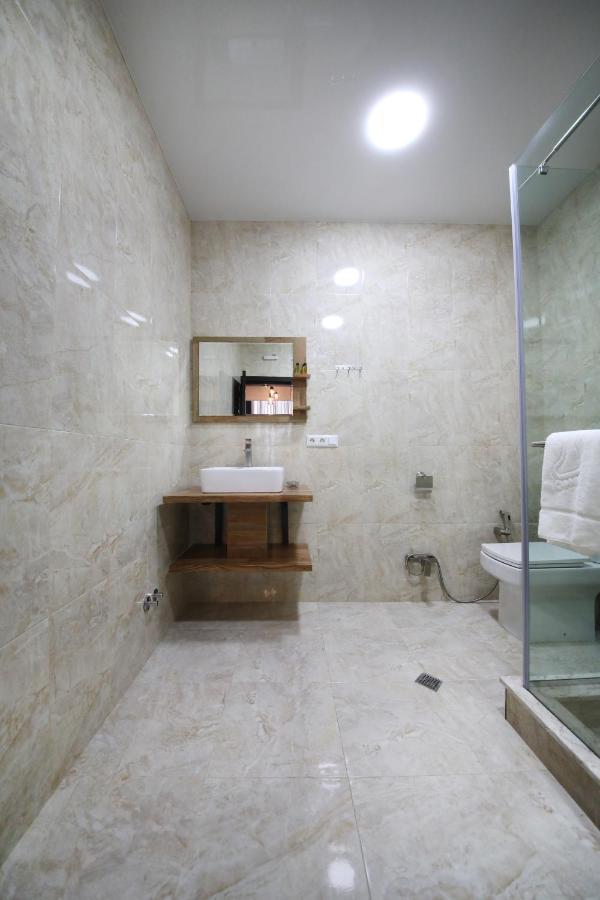 Hotel Panoramic Kutaisi Ngoại thất bức ảnh
