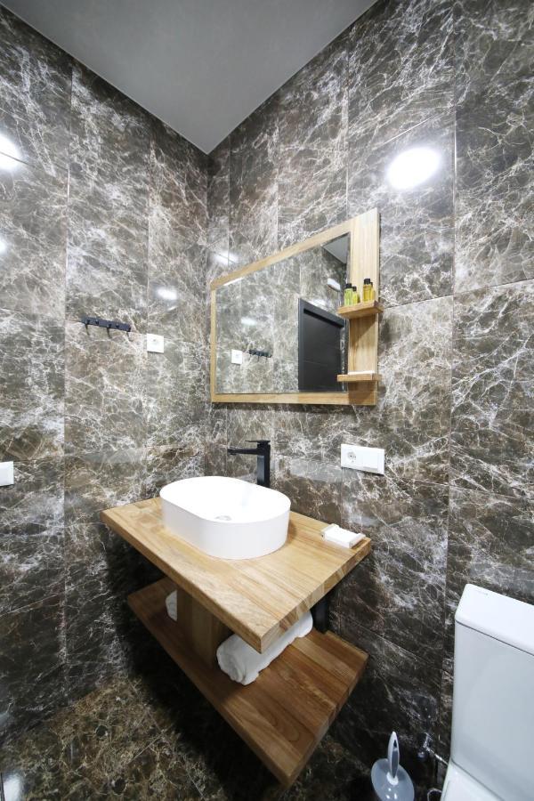Hotel Panoramic Kutaisi Ngoại thất bức ảnh