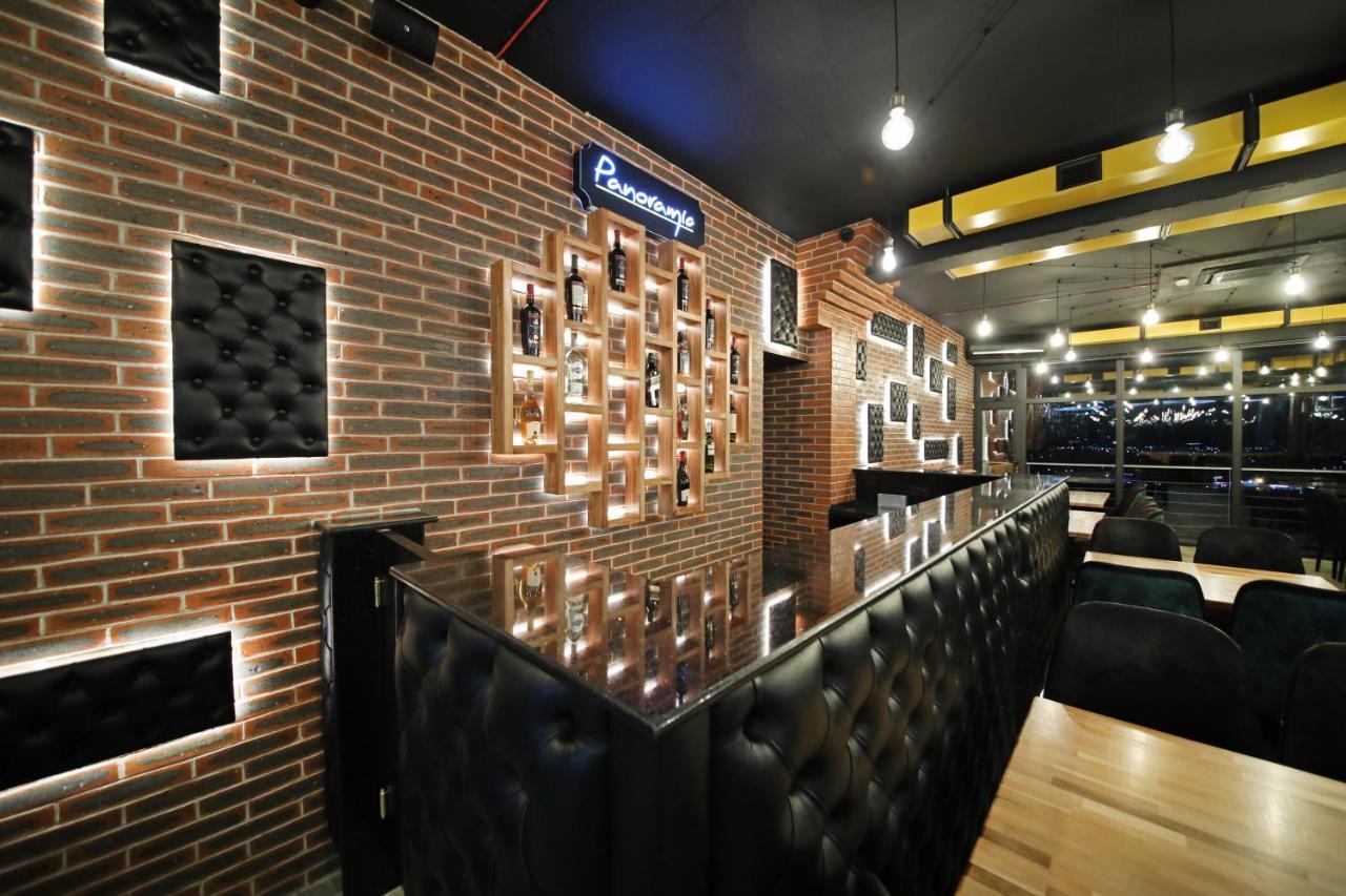 Hotel Panoramic Kutaisi Ngoại thất bức ảnh
