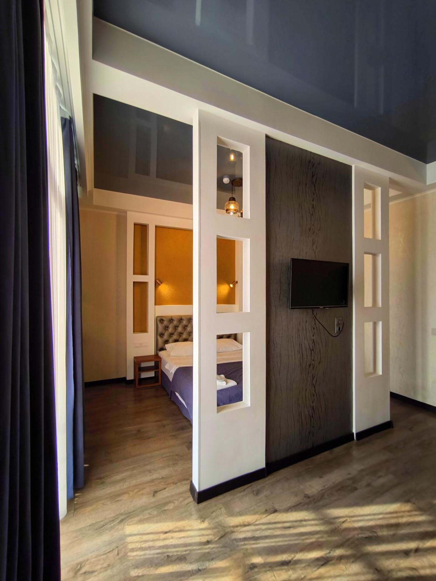 Hotel Panoramic Kutaisi Ngoại thất bức ảnh